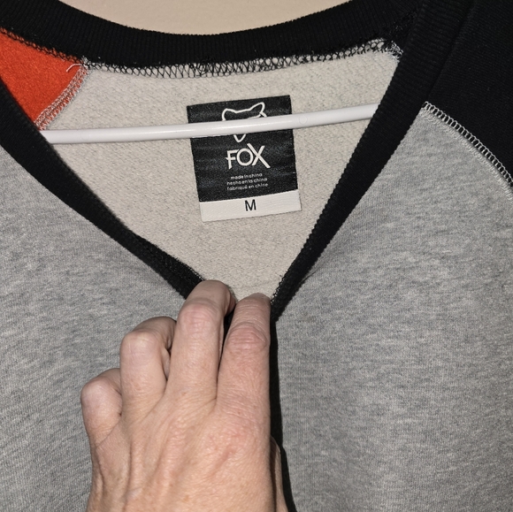 FOX racing - Picture 2 of 2